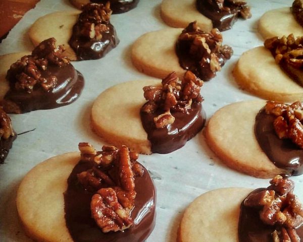 Chocolate Pecan Shortbread Cookies