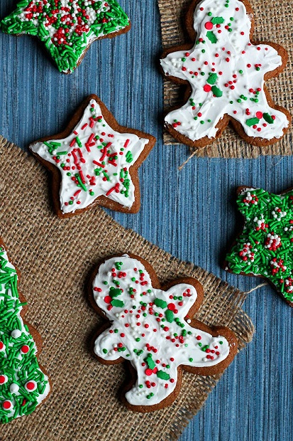 Perfect-Vegan-Gingerbread-Cookies-ilovevegan-7